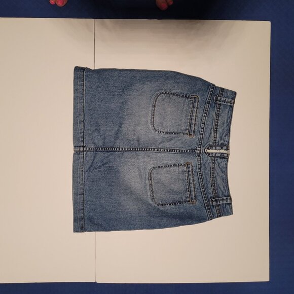 Denver Hayes Women's Denim Mini Skirt Size 4 Four Pockets - Picture 4 of 8